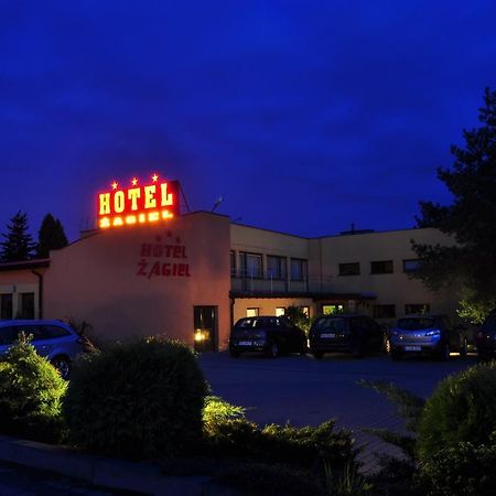 Hotel Zagiel Niewiesze Екстериор снимка
