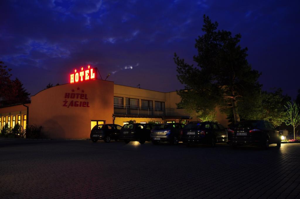 Hotel Zagiel Niewiesze Екстериор снимка